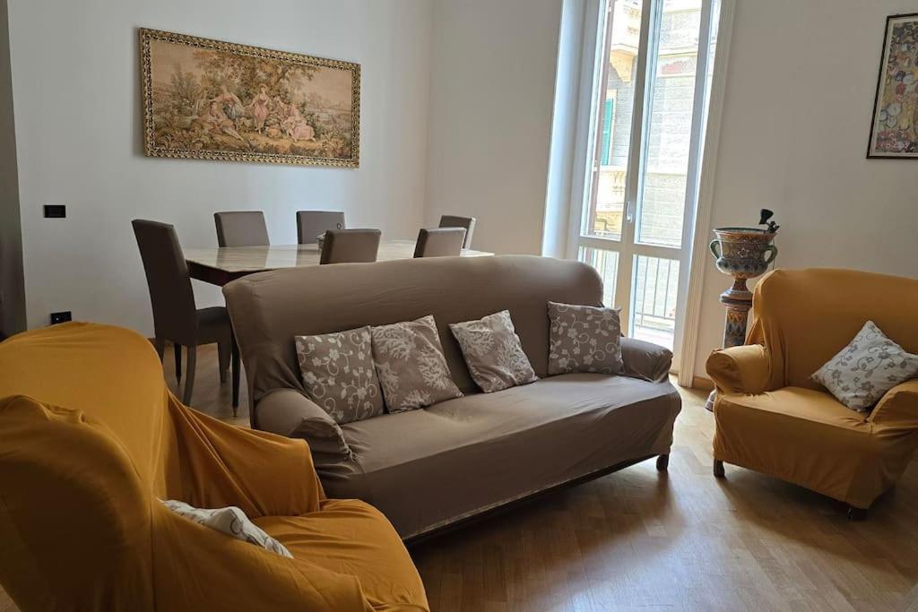 Apartamento Tra Mare E Castello La Spezia Exterior foto